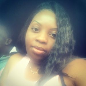 Meet your Posher, Fatima